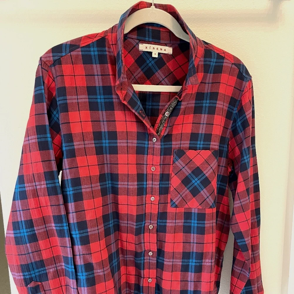 Xirena Women's Plaid Button Down Shirt, size small - Picture 1 of 4